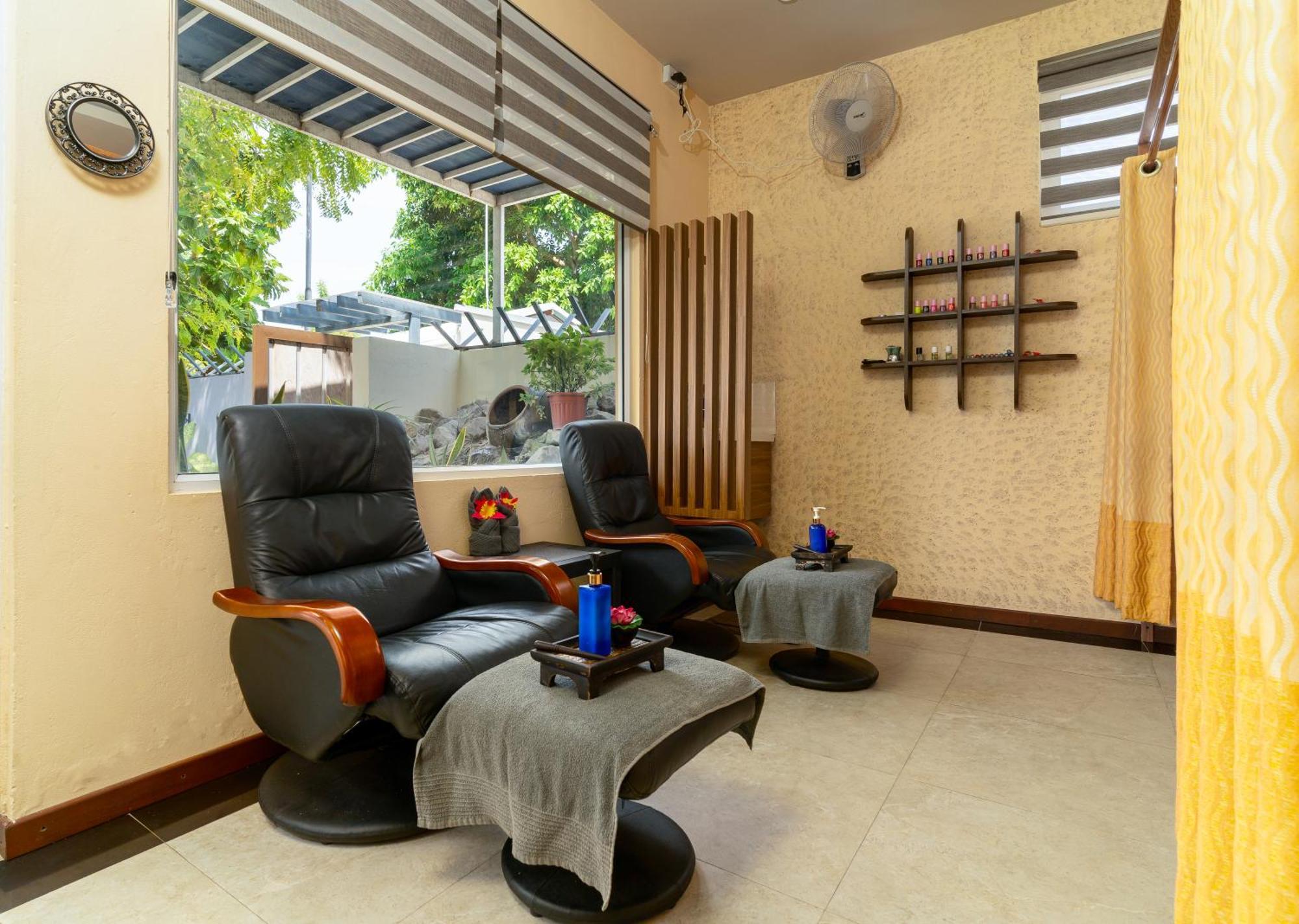 Nala Veli Beach & Spa Ukulhas Exteriör bild