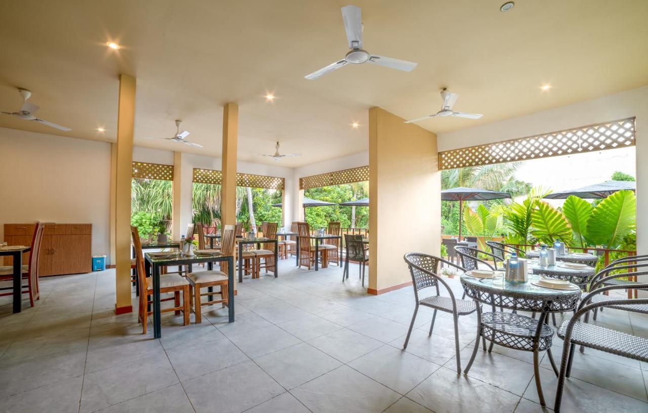 Nala Veli Beach & Spa Ukulhas Exteriör bild
