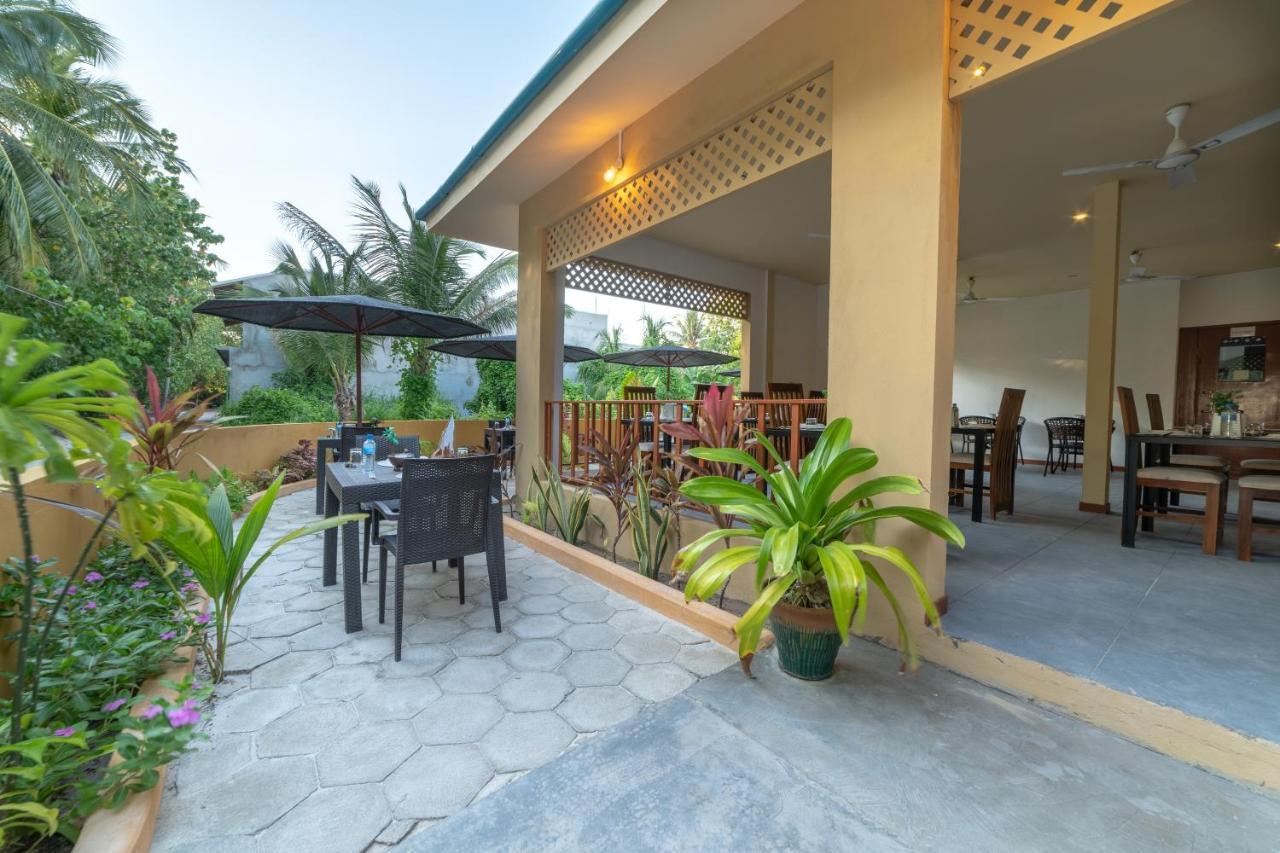 Nala Veli Beach & Spa Ukulhas Exteriör bild