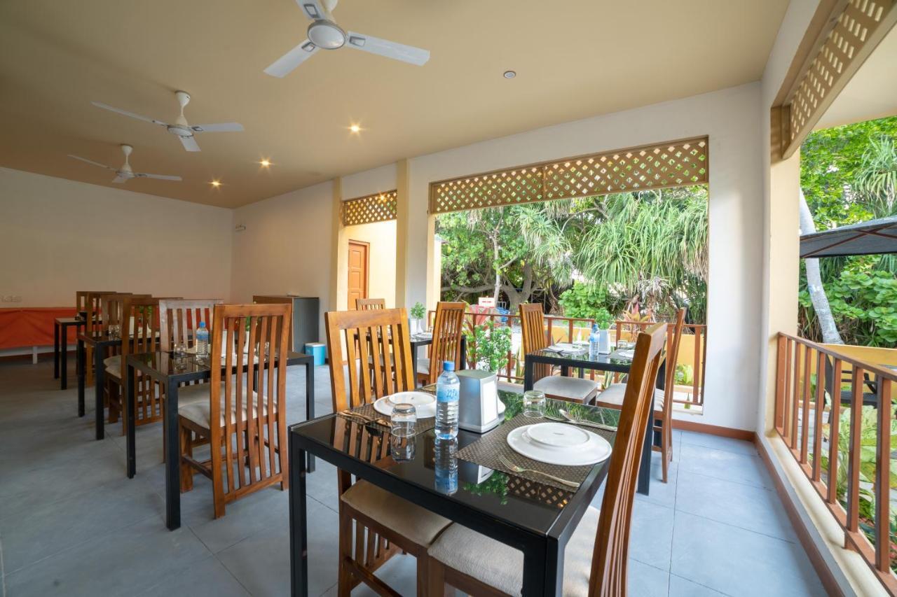 Nala Veli Beach & Spa Ukulhas Exteriör bild